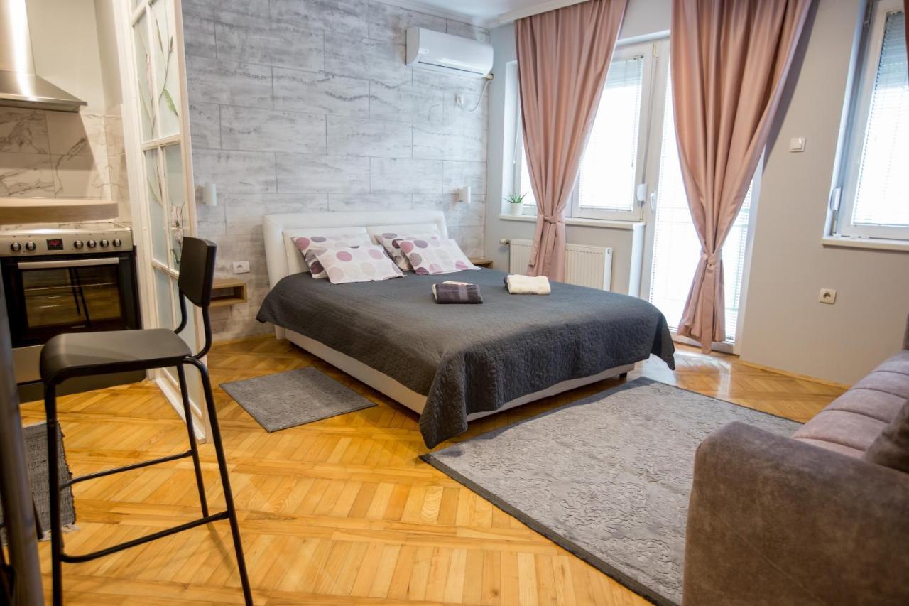 Apartment Studio Milena Subotica Esterno foto