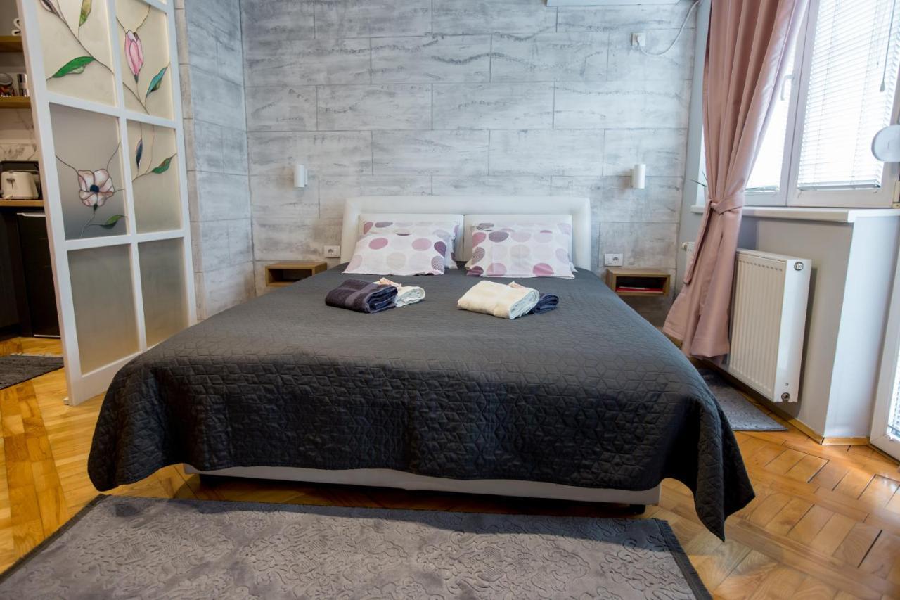 Apartment Studio Milena Subotica Esterno foto